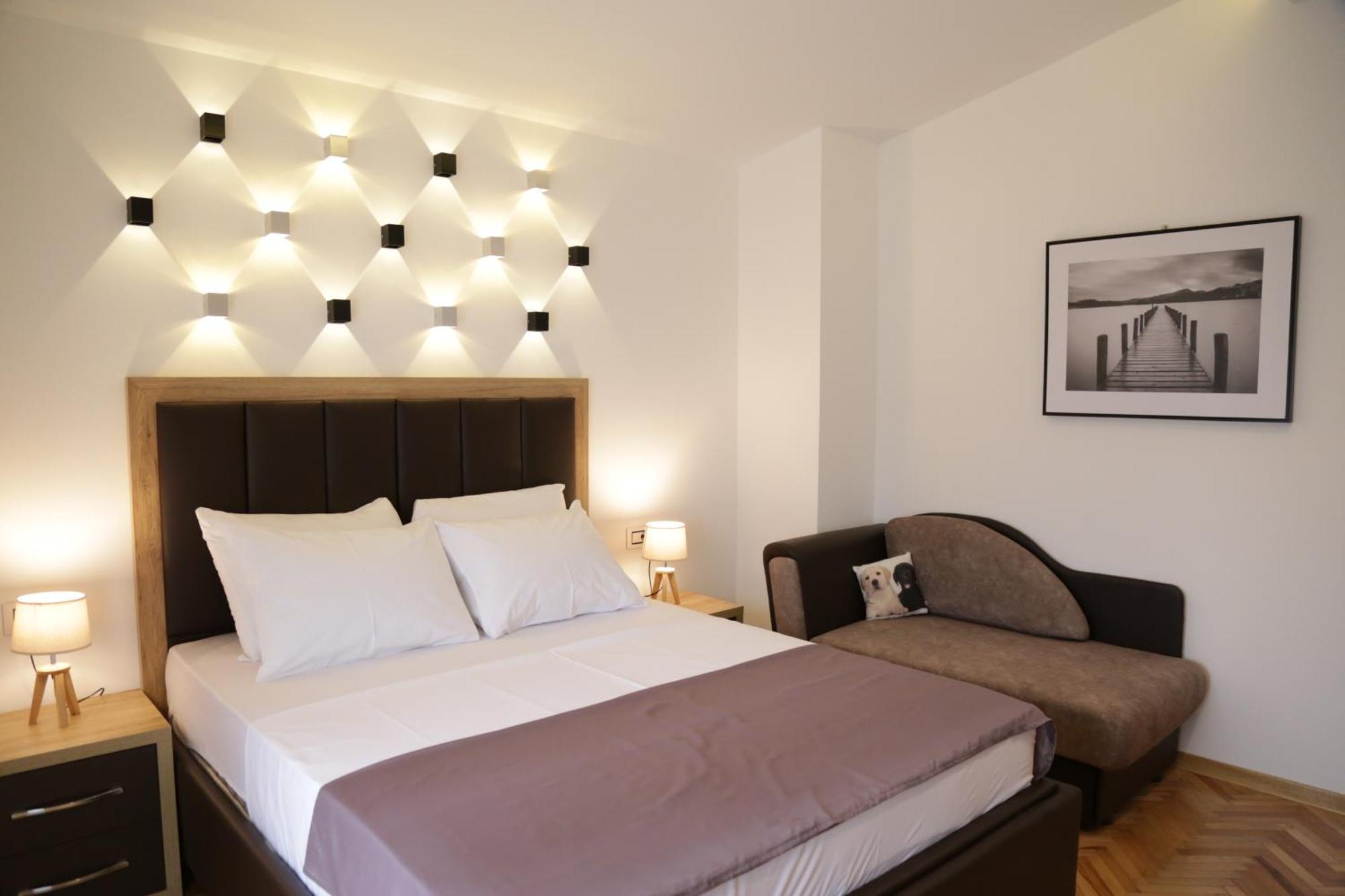 Hotel Comfort & Villas Donji Stoj Bagian luar foto